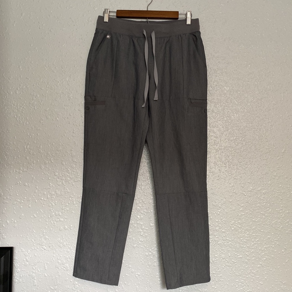 FIGS Technical Collection - Grey - Size Small